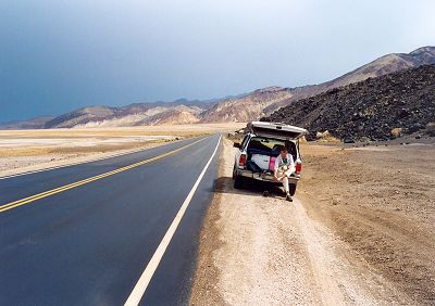 Ron fixing the toe that had started hurting on day 1.